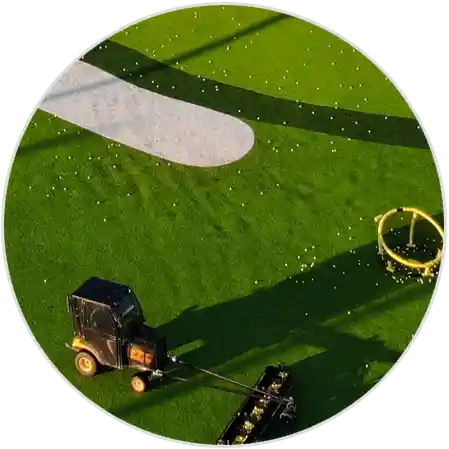image of golf picking cart on SYNLawn artificial golf grass
